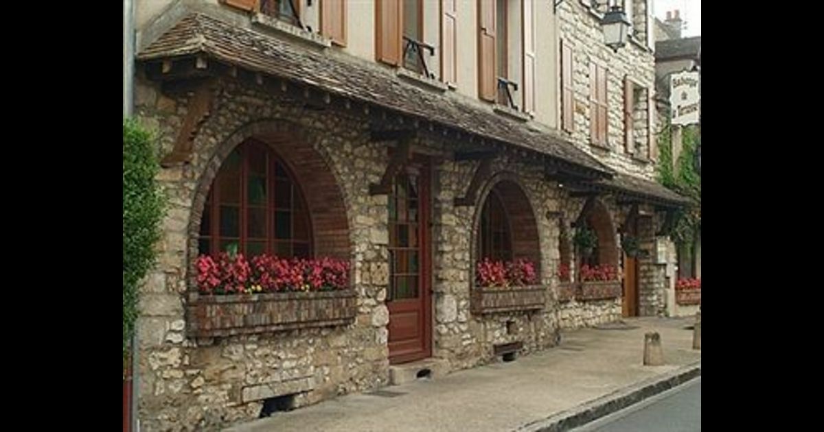 Auberge De La Terrasse Moret-sur-Loing Zewnętrze zdjęcie